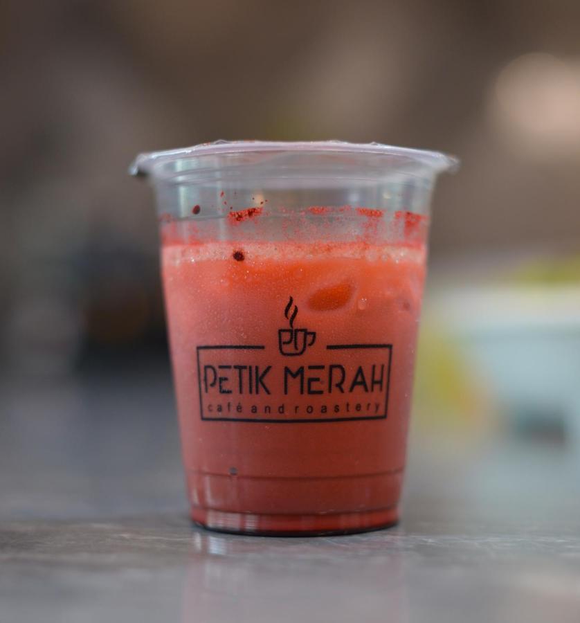 Petik Merah Homestay Pakualaman Zewnętrze zdjęcie